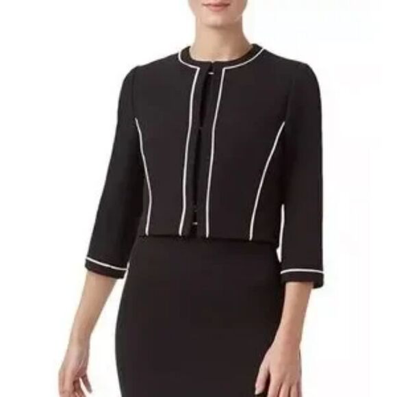 HOBBS  - Picture 3 of 13